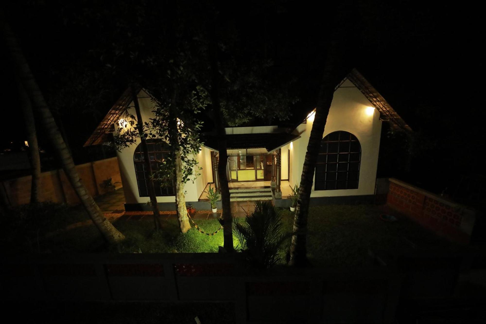Munroe Plackal Heritage Mundrothuruth 外观 照片